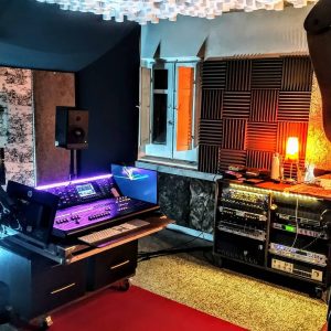 Mixing Studio